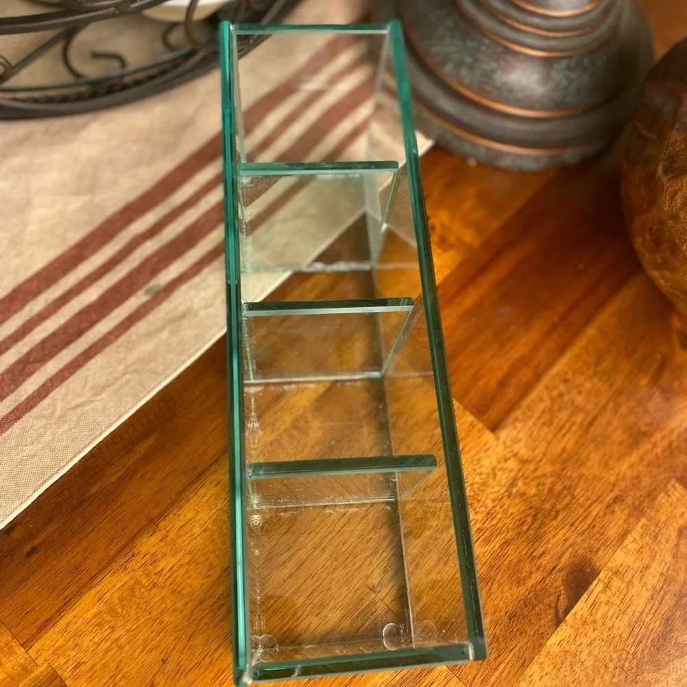 NWOT Glass Makeup Brush Holder Organizer 4 Slot
